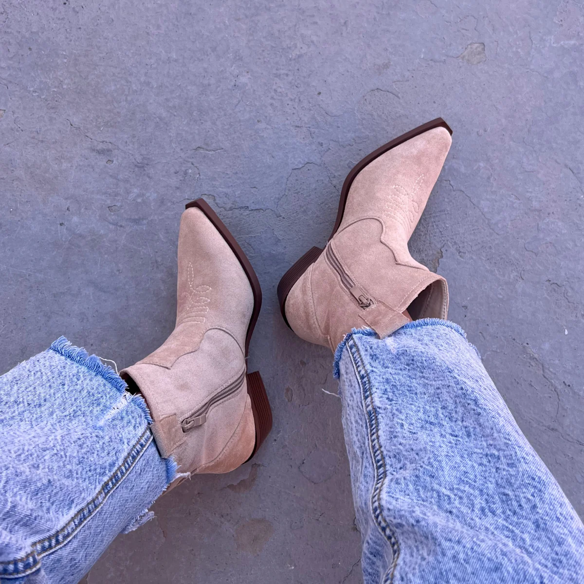 Bottines en daim – Beige