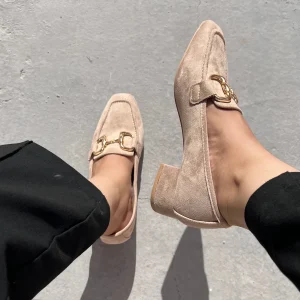 Escarpin à boucle en daim - Beige
