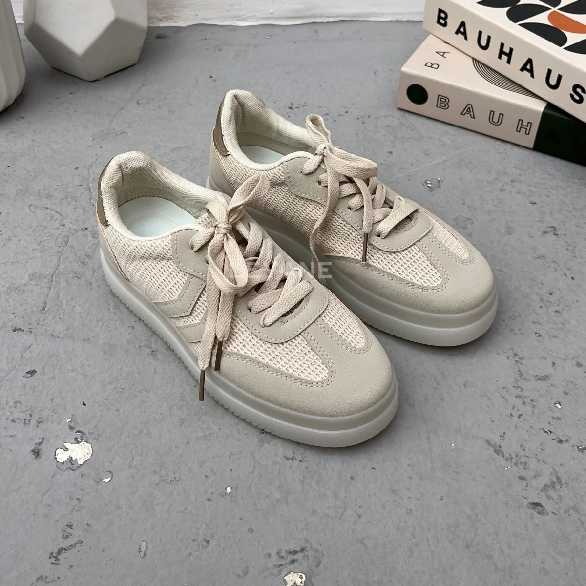 Baskets bi matière – Beige