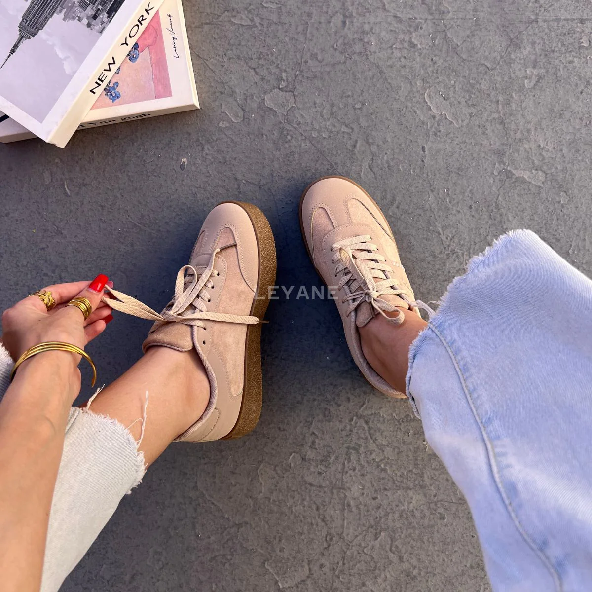 Baskets – Beige