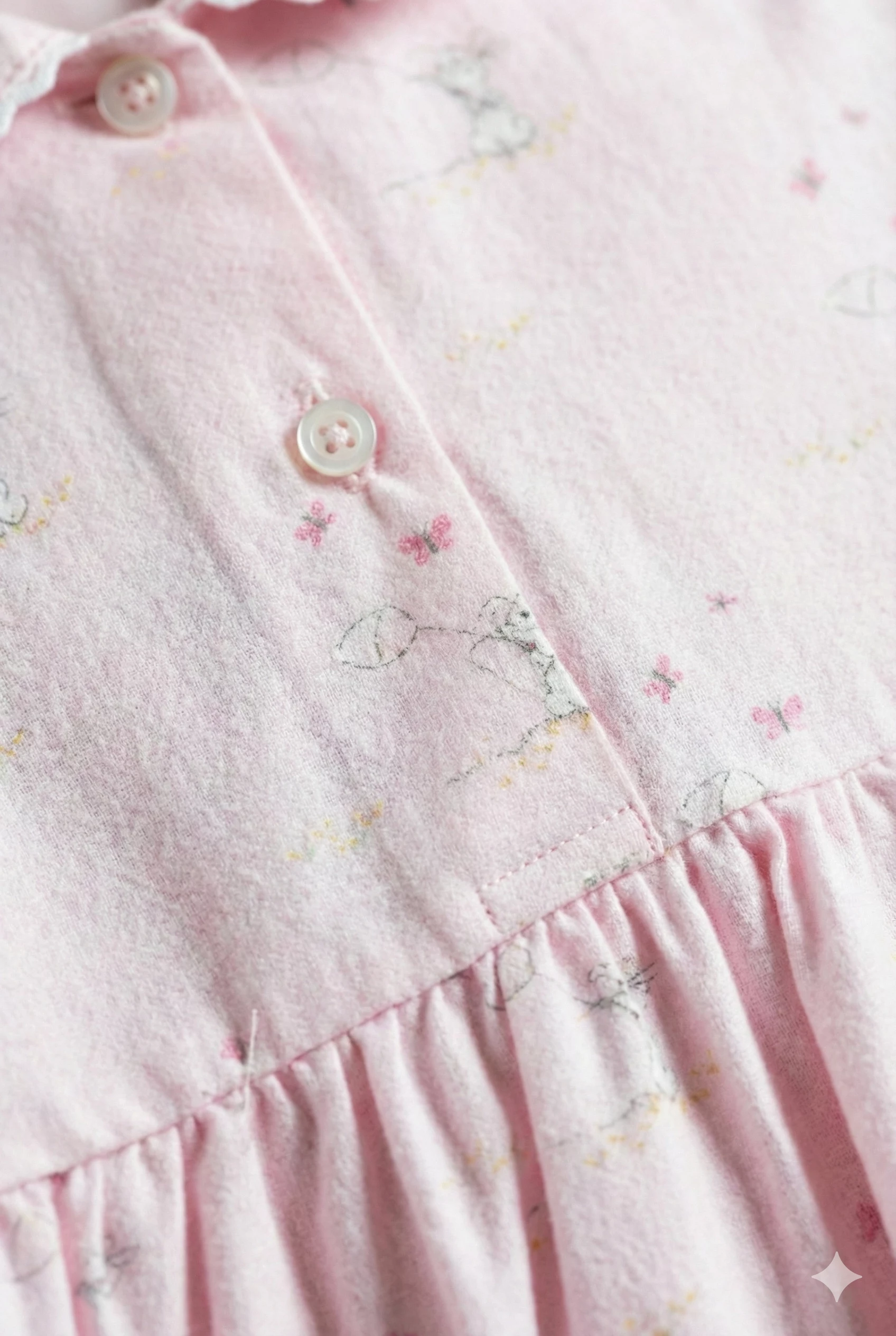 Chemise de nuit longue – Chasse aux papillons