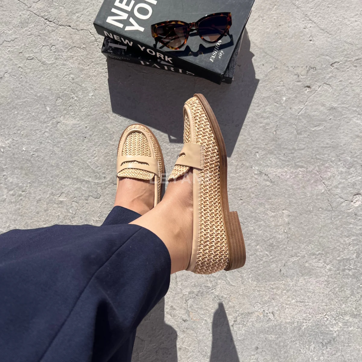 Mocassin en rotin - Taupe – Image 4